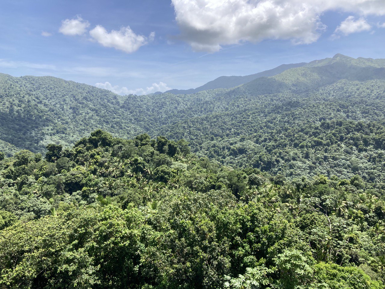 Looking towards the mountains from Torre Yokahu